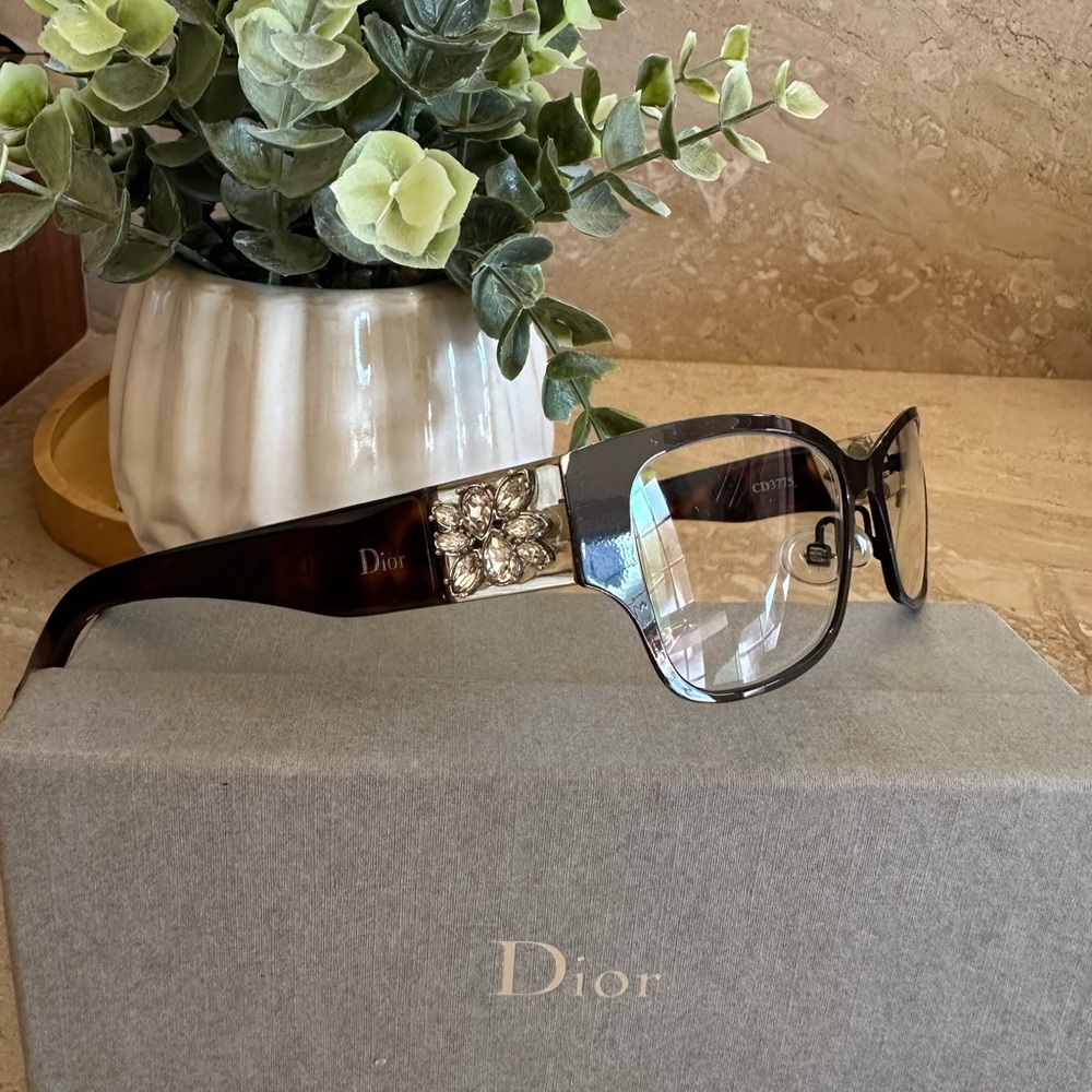 Preloved limited edition Christian Dior reading glasses brown ,Swarovski crystal